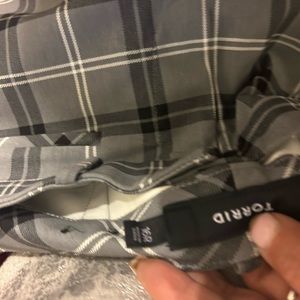 Torrid clothes size 0-2 15$ per item
